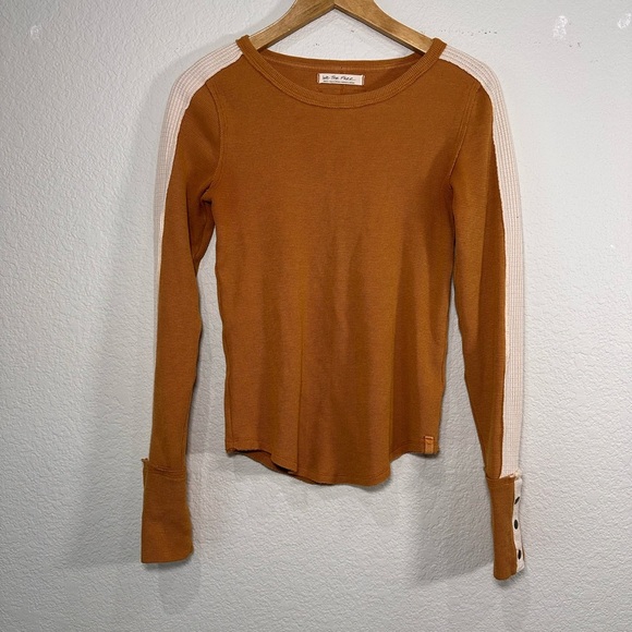 We the Free Tasha Thermal Snap Button Cuff Long Sleeve Small - Picture 1 of 7